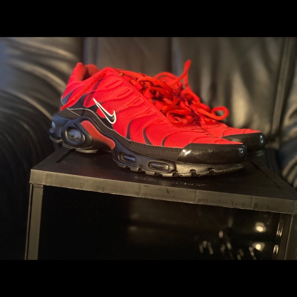 Nike Air Max Plus - Picture 2 of 2